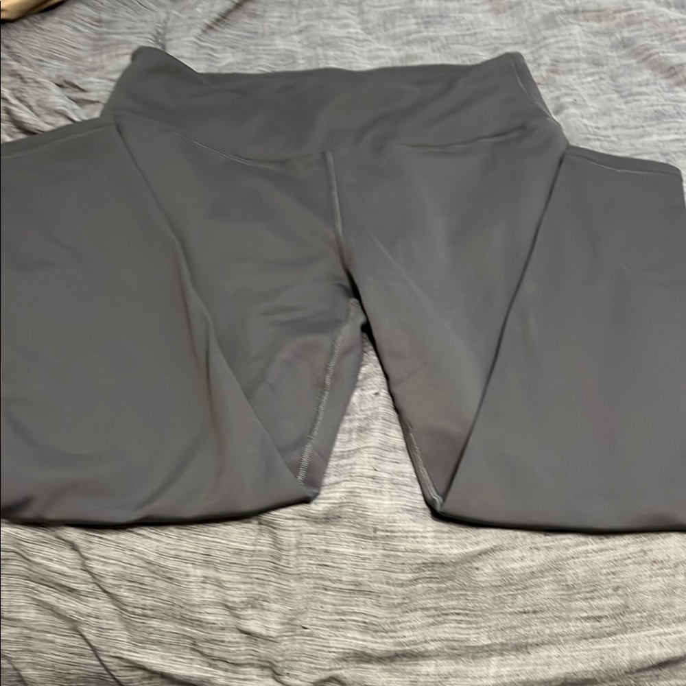 Gray High-Waisted Leggings
